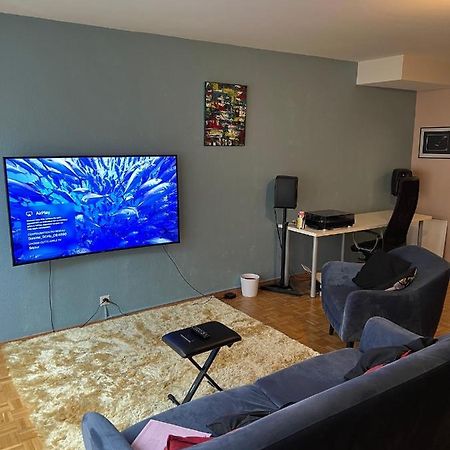 Beautiful Large Studio In Center Of Geneva Free Wifi Exterior photo