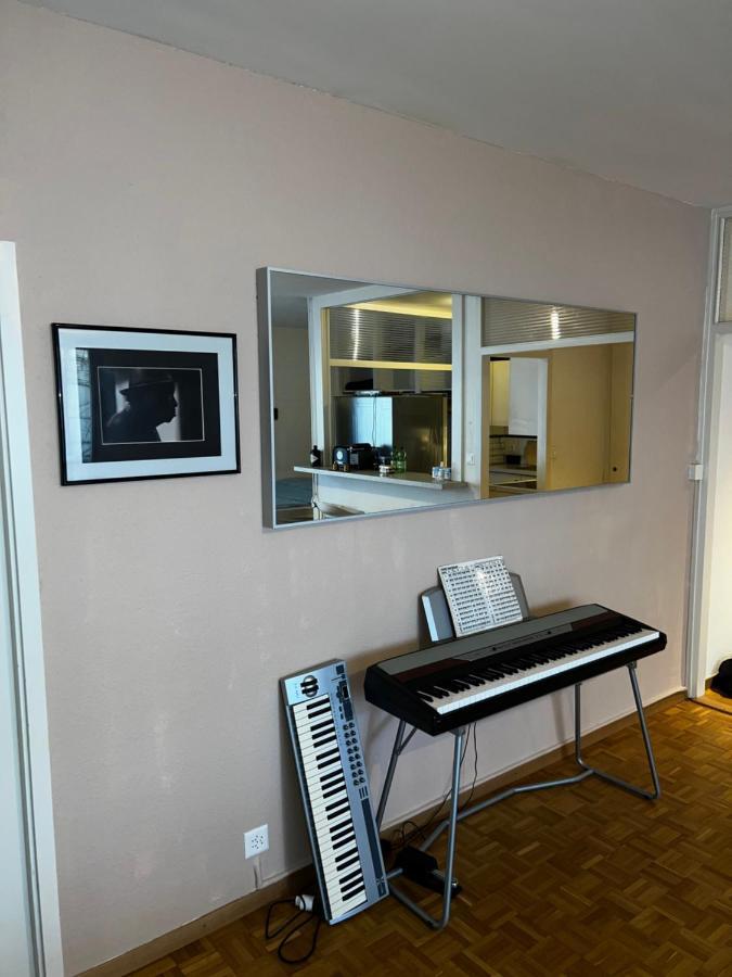Beautiful Large Studio In Center Of Geneva Free Wifi Exterior photo